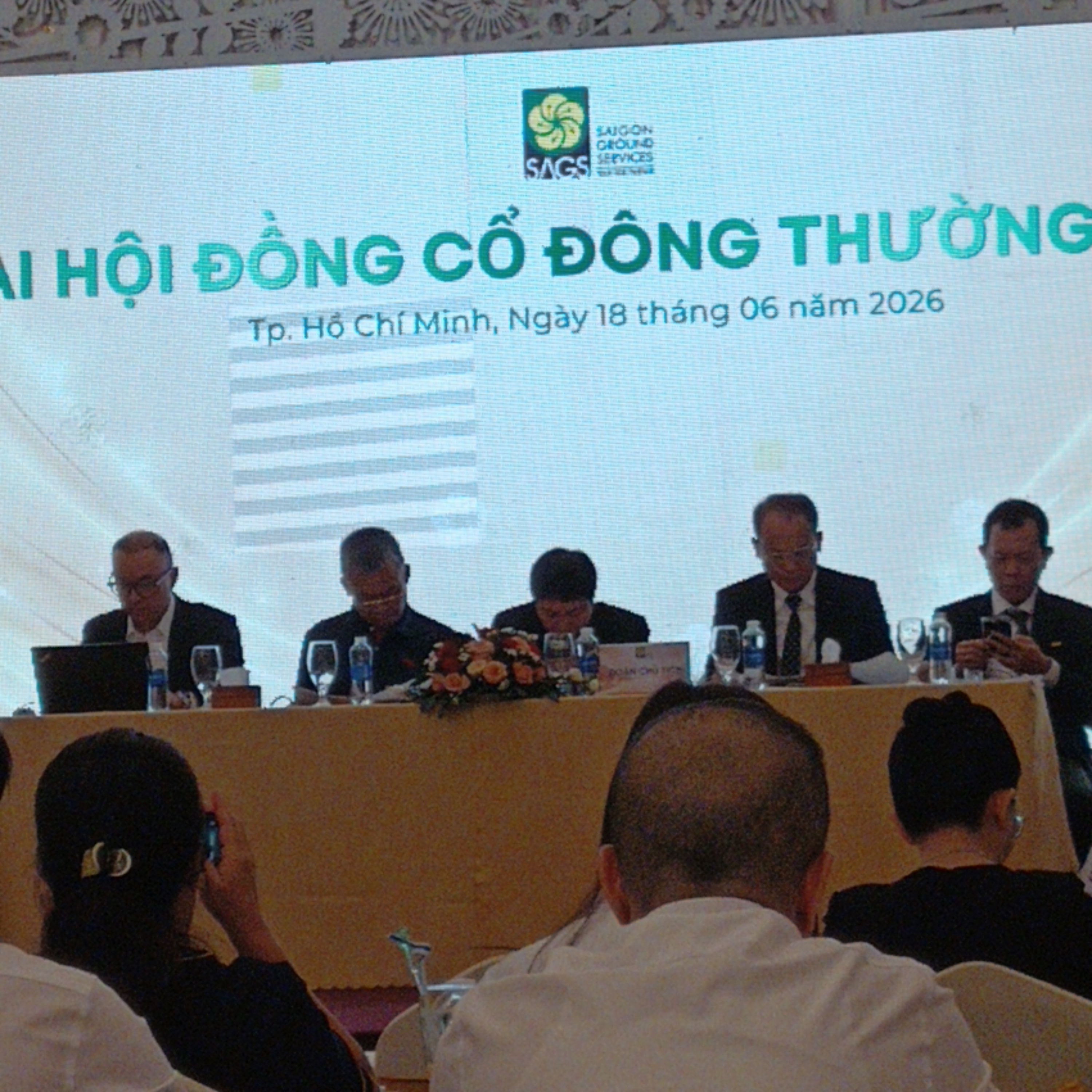 Đoàn chủ tọa khai mạc Đại hội đồng cổ đông thường niên SAGS tại TP. Hồ Chí Minh.